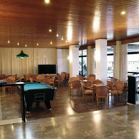 Island 3* Kávos